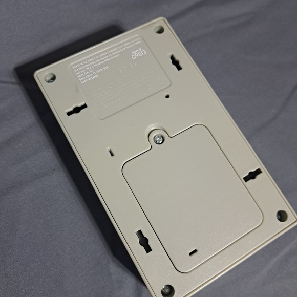 Basic Fun Where in the World is Carmen Sandiego Handheld Electronic Game WORKS - Picture 3 of 4